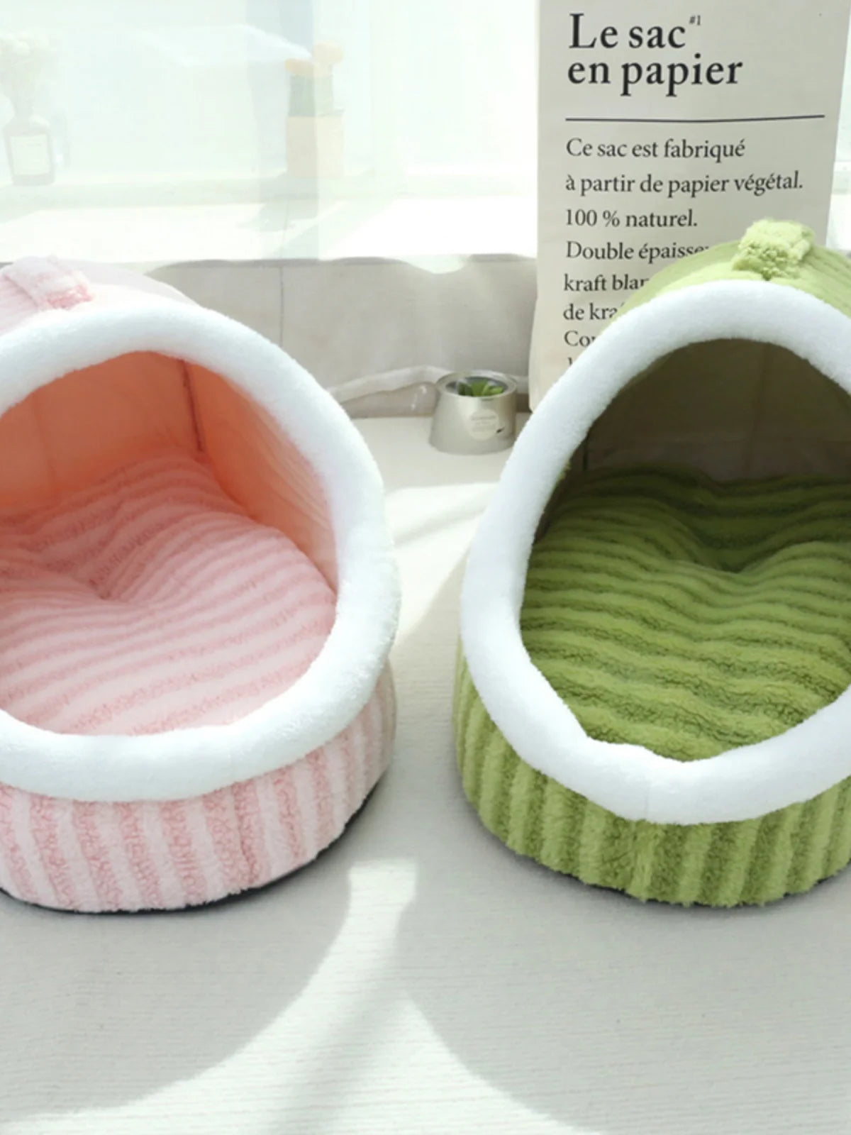 Portable Cartoon Striped Pet Bed (All-Season)