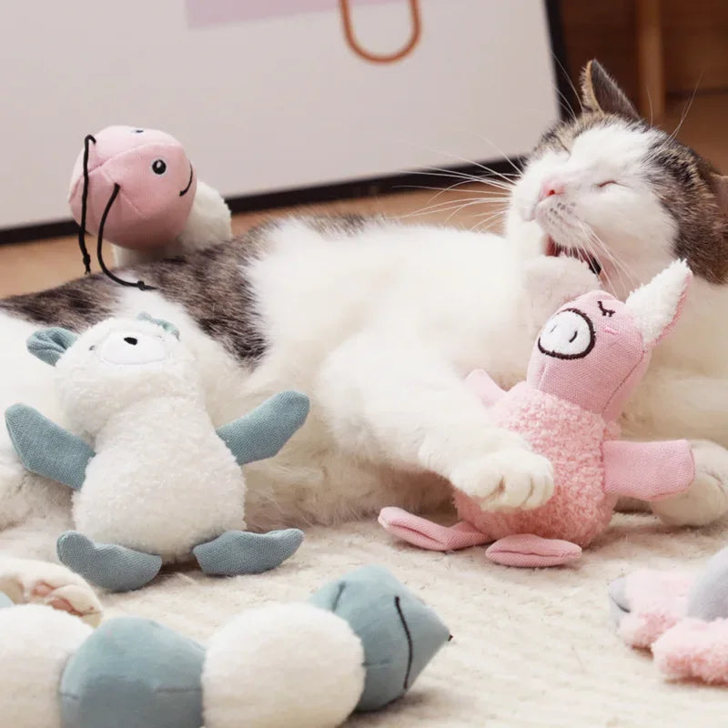 Catnip Plush Pig Caterpillar Cat Toy — Bite-Resistant Interactive Pet Mint Chew Toy