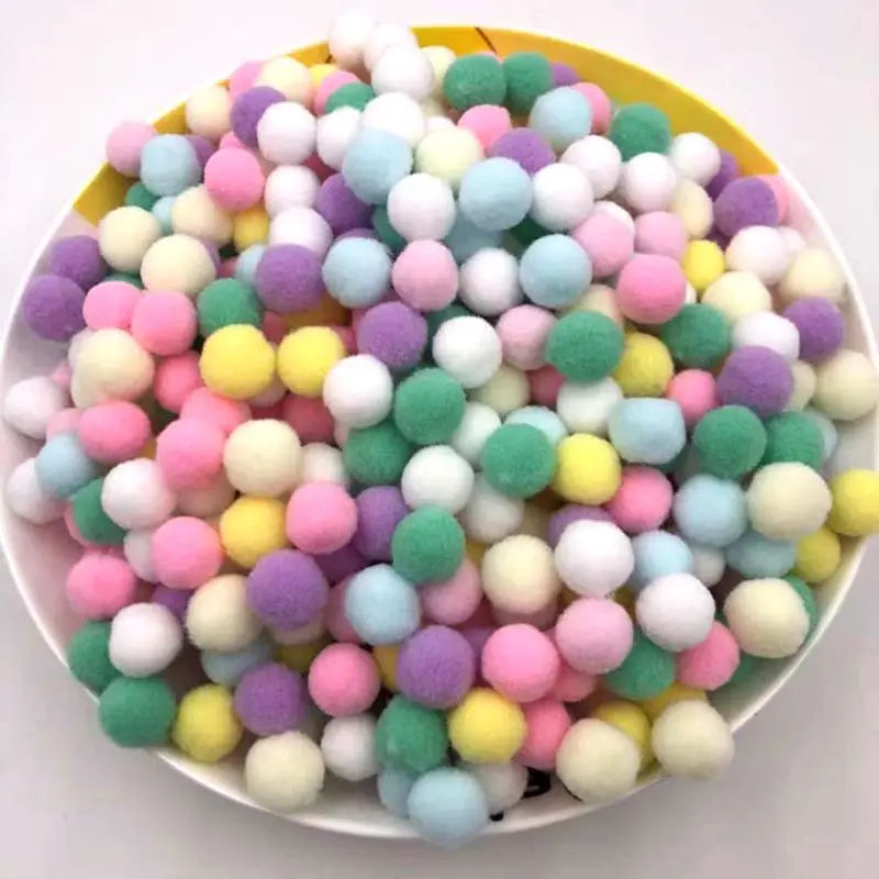 Colorful Plush Cat Puff Ball Toys — Soft Stretch Interactive Chew & Play Balls for Cats