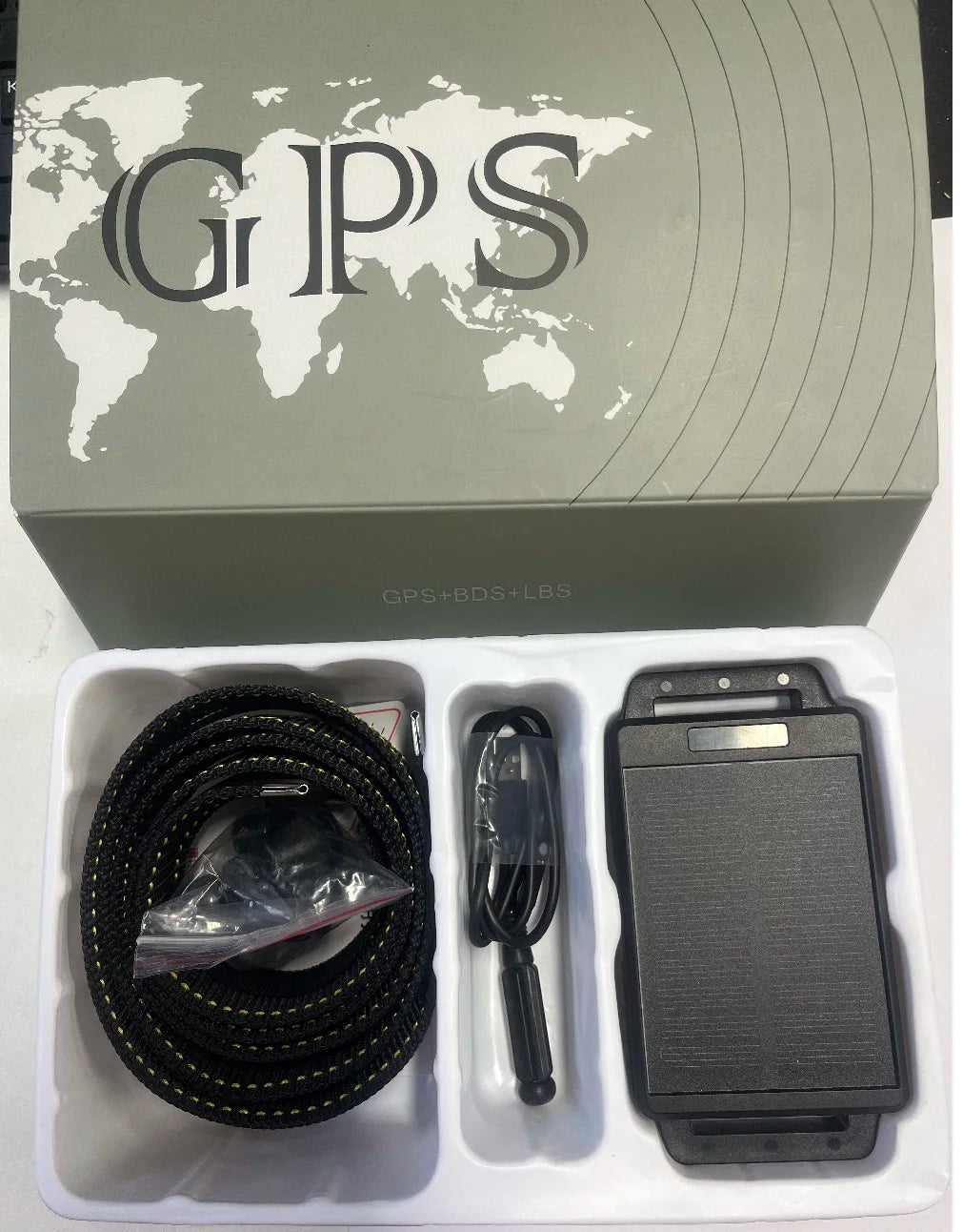 GPSONE Solar-Powered Wireless GPS Tracker for Cattle & Sheep - Intelligent Livestock Positioning