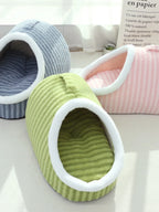 Portable Cartoon Striped Pet Bed (All-Season)