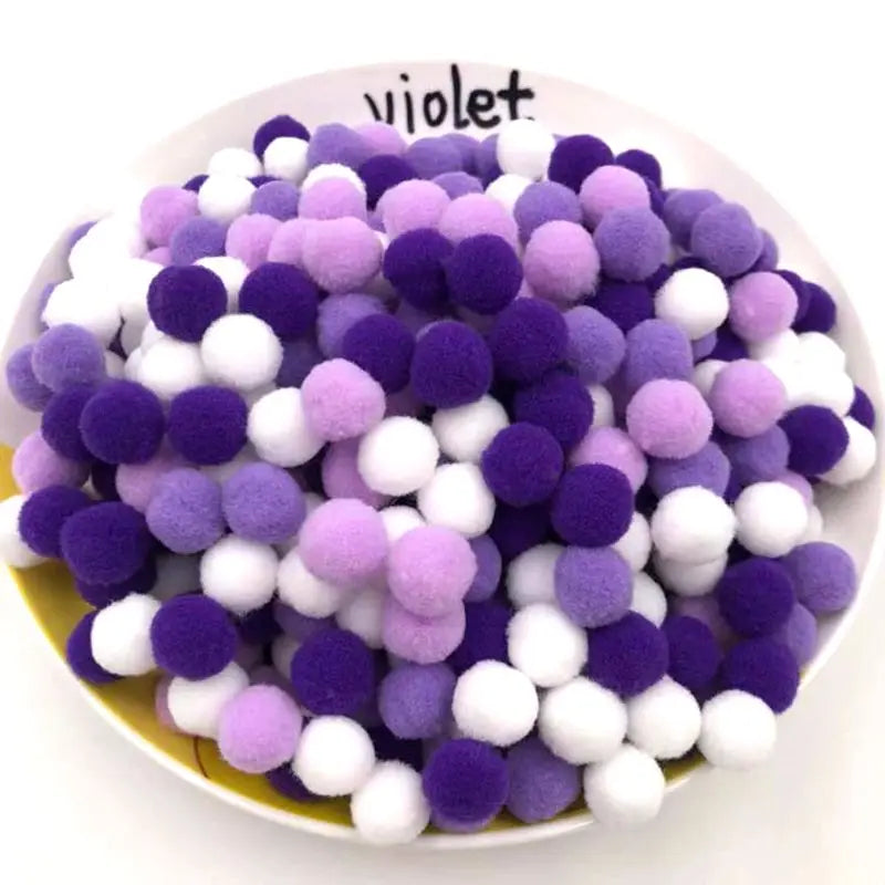 Colorful Plush Cat Puff Ball Toys — Soft Stretch Interactive Chew & Play Balls for Cats