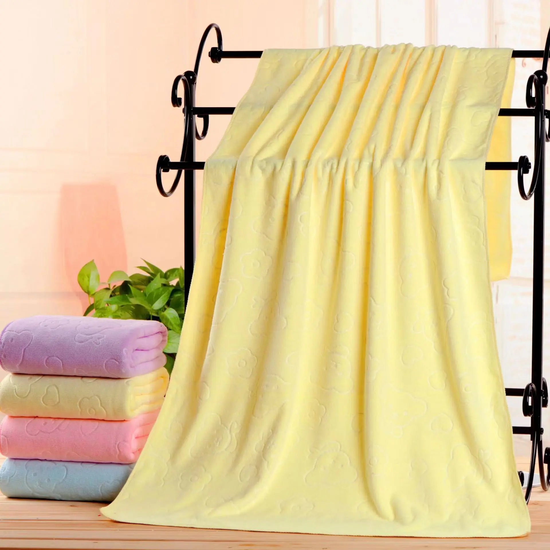 Soft Lovely Cartoon 30*60cm 35*75cm Pets Dog Cat Puppy Super Absorbent Towel Dry Hair Ake A Shower and Wipe Body Dog Supplies