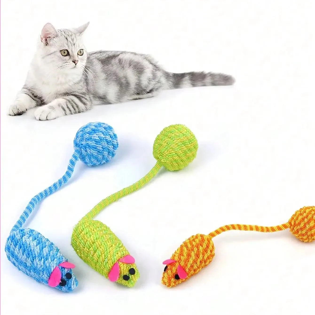 Knitted Mouse Tail Ball Cat Teaser Toy — Rustling Sound Interactive Cat Play Toy