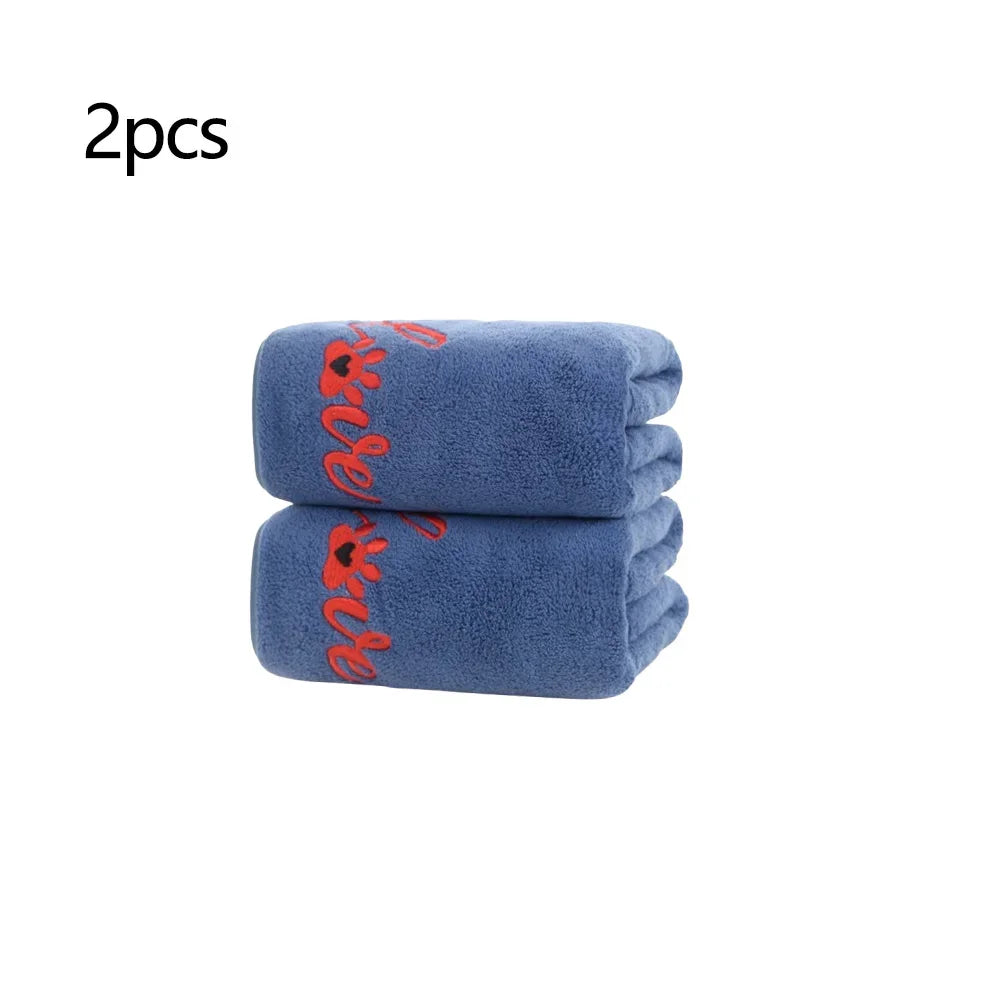 1/2/4pcs Quick Drying Dog and Cat Towels Soft Fiber Towels Bath Towel Pet Bathrobe Covenient  Cleaning Towel Pet Supplies