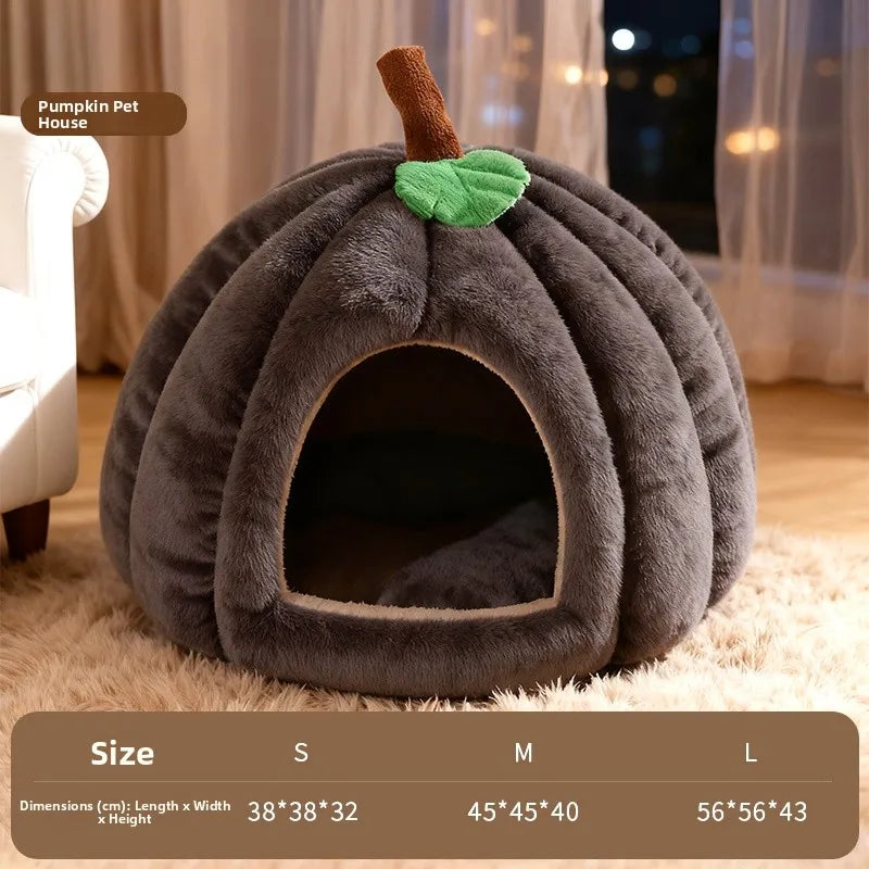 Pumpkin-Shaped Enclosed Winter Pet Bed (Cartoon Design)
