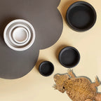 HOT! Reptile Food Bowl Anti-Escape Ceramic Feeder Dish Black White Reptile Water Bowl For Hermit Crab Gecko Chameleon Corn Snake
