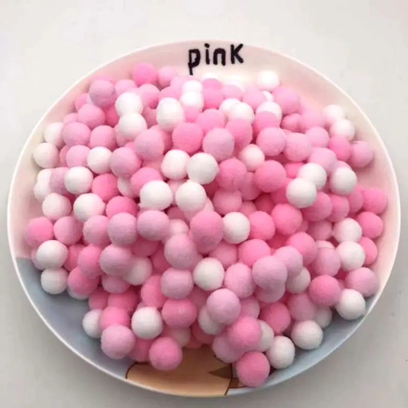 Colorful Plush Cat Puff Ball Toys — Soft Stretch Interactive Chew & Play Balls for Cats